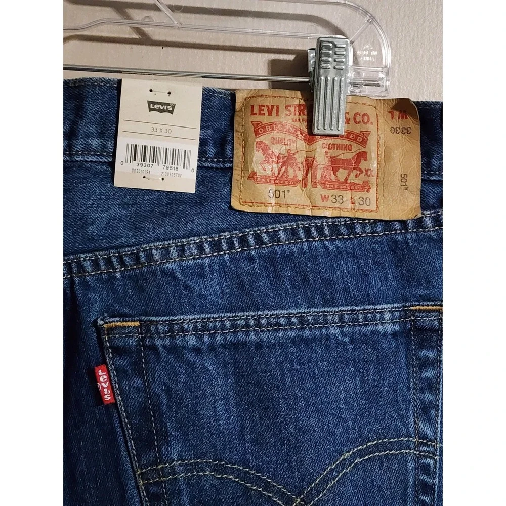 Levis new tags
